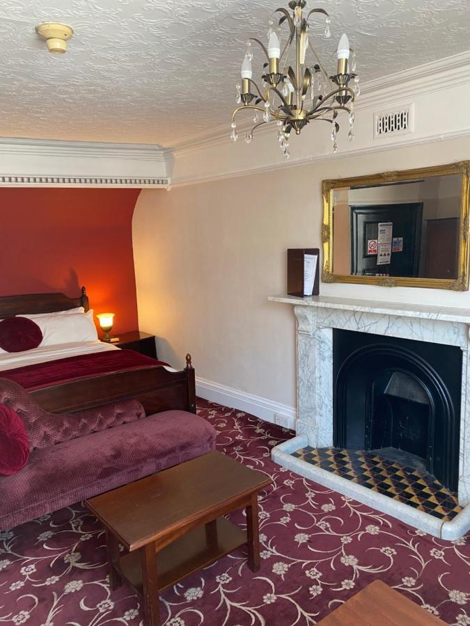 The Tudor Hotel Bridgwater Eksteriør bilde